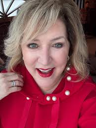 Comparison of Lipsense and Old Lipstick Performance