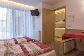 Fernseher im schlafzimmer ja oder nein caseconrad com. Ferienwohnung 23 Residence Araldina San Cassiano