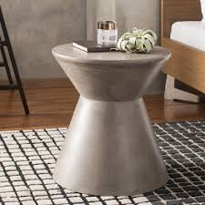 Pin By Rwaida Khalaf On Prospere In 2020 End Tables Table Simple Side Tables