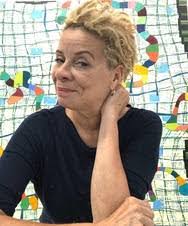 Esaw Hunter's Instagram, Twitter & Facebook