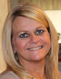 Susan Whitley's Instagram, Twitter & Facebook