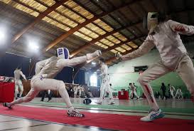 Then i suggest perhaps fencing is more suitable. Escrime Les Anneaux Olympiques Ont Flotte Sur L Epreuve Bordelaise