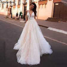 1 source for hot moms, cougars, grannies, gilf, milfs and more. Smileven Eine Linie Hochzeit Kleid Glitter Boho Brautkleider V Ausschnitt Arabisch Vestido De Noiva Hochzeit Kleider Fur Madchen Nach Mass Wedding Dresses Aliexpress