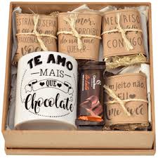 Por que aquela coisa né, mulher sempre quer dar aquele presente para o namorado: Presente Criativo Dia Namorados Inter Flores