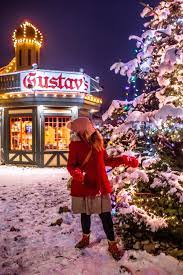 The weekend before the leavenworth christmas lighting festival kicks off there is a bavarian town christmas market held. 12 Festive Leavenworth Christmas Activities You Ll Love Update 2019