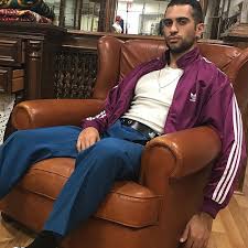 Elődöntőjén beszélgettünk agárdi szilvivel.riportereink ruháit a seraphstore biztosítja, itt tudod megvenni: Italy Mahmood Gets Ill While Soldi Goes Triple Platinum