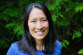 Lisa Foo's Instagram, Twitter & Facebook