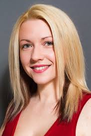 Learn How to Setup Studio Lighting in 15 Minutes