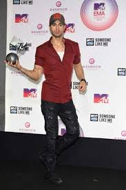 Estilo Enrique Iglesias Style Enrique Iglesias Someone Like Me