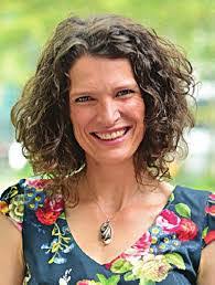 Judith Perlman's Instagram, Twitter & Facebook