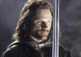 Властелин колец 1 сезон (the lord of the rings) — американский телесериал в жанре фэнтези, основанный на персонажах британского писателя джона рональда руэла толкина. Vlastelin Kolec Bratstvo Kolca 2001 Film Pro