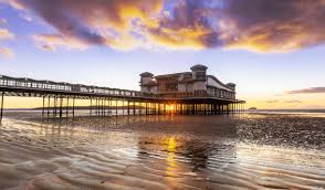 Book safely and easily today and save up to 40%. Weston Super Mare Beach Visit Weston Super Mare