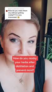 How to Avoid Book Mold Using Herbs