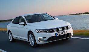 Volkswagen Passat 2015 Araba Resimleri Wallpapers Rooteto Volkswagen Havali Arabalar Araba