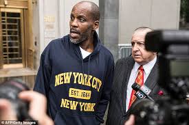 In a statement, his family said he was a warrior who fought till the very end. Dmx S Children Arrive At His Sickbed As The Rapper Clings To Life In The Icu Following Heart Attack Daily Mail Online