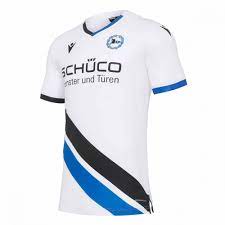 Designed to make you stand out whether you are a player on the pitch or a passionate fan. 2020 2021 Arminia Bielefeld Away Shirt 58126012 Uksoccershop