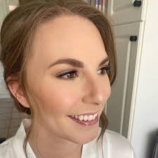 𝐊𝐫𝐢𝐬𝐭𝐞𝐧 𝐅𝐚𝐢𝐫 𝐌𝐚𝐤𝐞𝐮𝐩