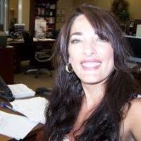 Sandra Mallory's Instagram, Twitter & Facebook