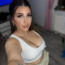 lauren rix (@laurenrix2)