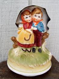 Vintage circa 1940's japanese black lacquer jewellery music box inlaid abalone 2. Vintage Music Box Figurine Sankyo Japan 1970 Music Box Vintage Music Box Vintage Music