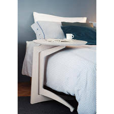 Die schmale tischgröße funktioniert gut in kleinen räumen und die. Del Fabbro Beistelltisch Foldme Weiss Online Kaufen