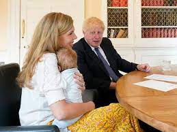 Prime minister boris johnson and his fiancee carrie symonds have announced the birth of a healthy baby boy. Boris Johnson Pictured With Son Wilfred For The First Time The Independent The Independent