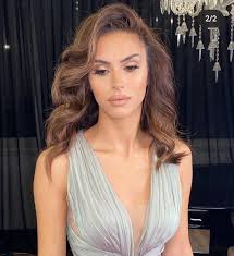Kvitko'nun eski ve yeni pozları yan yana yayınlayan rus siteleri, evet, her yeri doğal şeklinde esprili başlıklar ile modelin aslında ne kadar değiştiği gözler önüne serdi. Son Dakika Haberi Oyuncu Aysegul Cinar Hakkinda Karar Cikti Uyusturucuyla Yakalanmisti Son Dakika Haberler