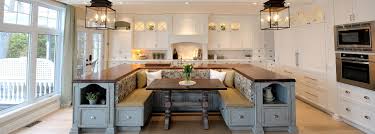La Cuisine Est Le Lieu De Vie Que L On Prefere Et Que L On Parcourt Toujours Avec Le Meme Plaisir Cuisine Champetre Ilot De Cuisine Diy Table D Ilot De Cuisine