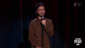 Комики из stand up club #1записали видео в поддержку идрака мирзализаде, которого арестовали за разжигание. Idrak Mirzalizade Stand Up Vechernij Urgant 07 11 2018 Youtube