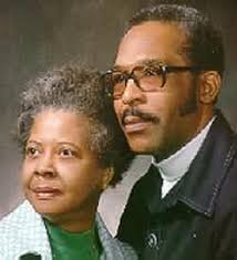 Obituary information for Lois Louise Thomas-Hunt