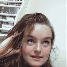 Madelyn Avery's Instagram, Twitter & Facebook