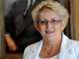 Michelle Grattan's Instagram, Twitter & Facebook