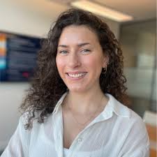 Delighted to have started my PHD at the Conway institute University College  Dublin this week. Looking forward to training, upskilling and constantly  learning over the next four years.