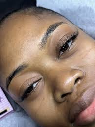 Schedule Appointment with First Class Lashes LLC by Laura Hazel