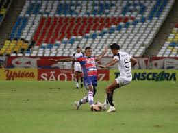 Esta é uma rivalidade que alcançou grande status nas décadas de 1940. Fortaleza Empata Com O Ceara E Leva O Titulo Do Campeonato Cearense 23 05 2021 Uol Esporte