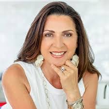 Linda Ricca's Instagram, Twitter & Facebook