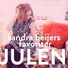 This file has been extracted from another file: Niotillfem Jul Playlist By Sandra Beijer Spotify