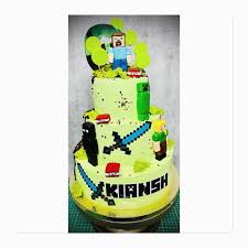 3 tier minecraft theme cake🤖...