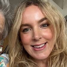 Laura Osmond's Instagram, Twitter & Facebook