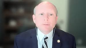 Leading breast surgeons learn about toxin in IVs that could pose risk to  their patients