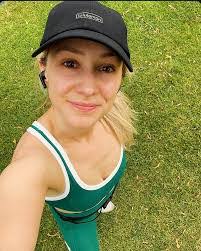 Jamie Rogan's Instagram, Twitter & Facebook