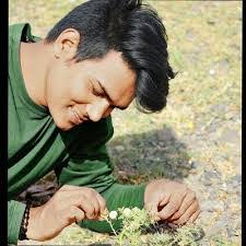 Anand Soni's Instagram, Twitter & Facebook