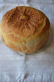 De Departe Cred Ca Aceasta E Cea Mai Buna Si Mai Pufoasa Paine De Casa Pe Care Am Facut O Pana Acum Cu O Coaja Subtire Si C Food Food And Drink