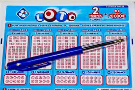 Voici les numéros de la grille qu'il fallait cocher pour empocher la cagnotte mise s'il peut faire rêver, vous n'avez toutefois qu'une chance sur 19 millions d'empocher le gros lot. Resultat Du Loto Le Tirage Du Samedi 1er Decembre 2018 En Ligne