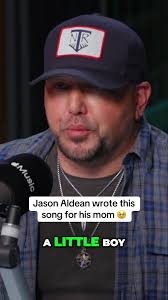 Guy Singing Mom Interview White Guy