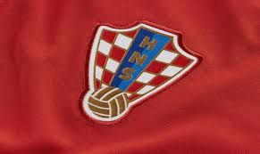 Kroatië landslagstenue|kroatië thuis tenue|kroatië uit tenue|kroatië tenue lange mouwen|kroatië tenue met eigen naam. Kroatie Ek 2021 Trainingsjack Ode Aan Het Voetbalshirt Trainingsjack Com