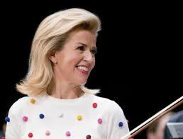 First in valence, the city we love. A Biographical Timeline Biography Anne Sophie Mutter
