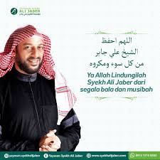 Kepergiannya yang begitu mendadak tentu saja meninggalkan duka, tak hanya bagi sebagai bentuk penghormatan terakhir, sederet seleb ini pun ikut mengenang momen menyentuh bersama syekh ali jaber. Yayasan Syekh Ali Jaber Photos Facebook