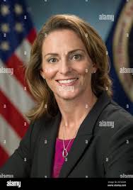 Mann hi-res stock photography and images