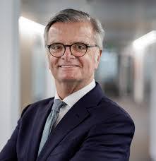 Tammy Dittrich's Instagram, Twitter & Facebook